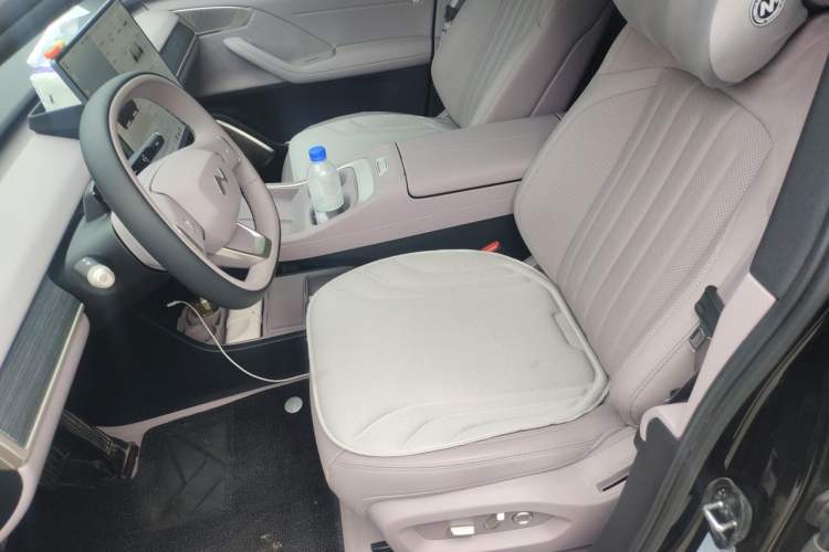 Used ONVO L60 2024 60 kWh Rear-Drive Version Left Front Seat