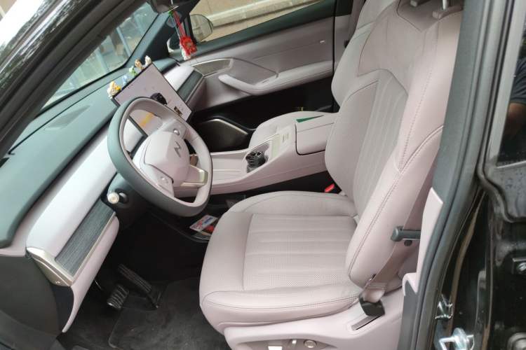 Used ONVO L60 2024 60 kWh Rear-Drive Version Left Front Seat