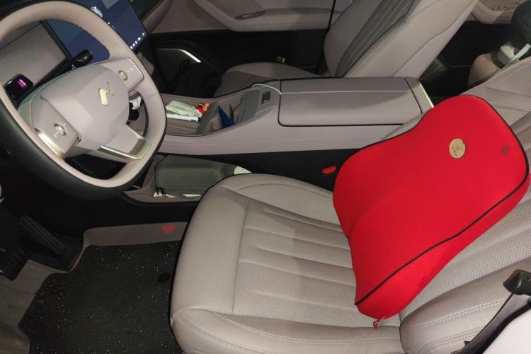 Used ONVO L60 2024 60 kWh Rear-Drive Version Left Front Seat