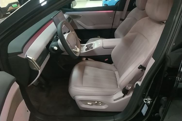 Used ONVO L60 2024 60 kWh Rear-Drive Version Left Front Seat