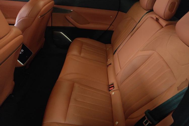 Used ONVO L60 2024 60 kWh Rear-Drive Version Left Rear Seat