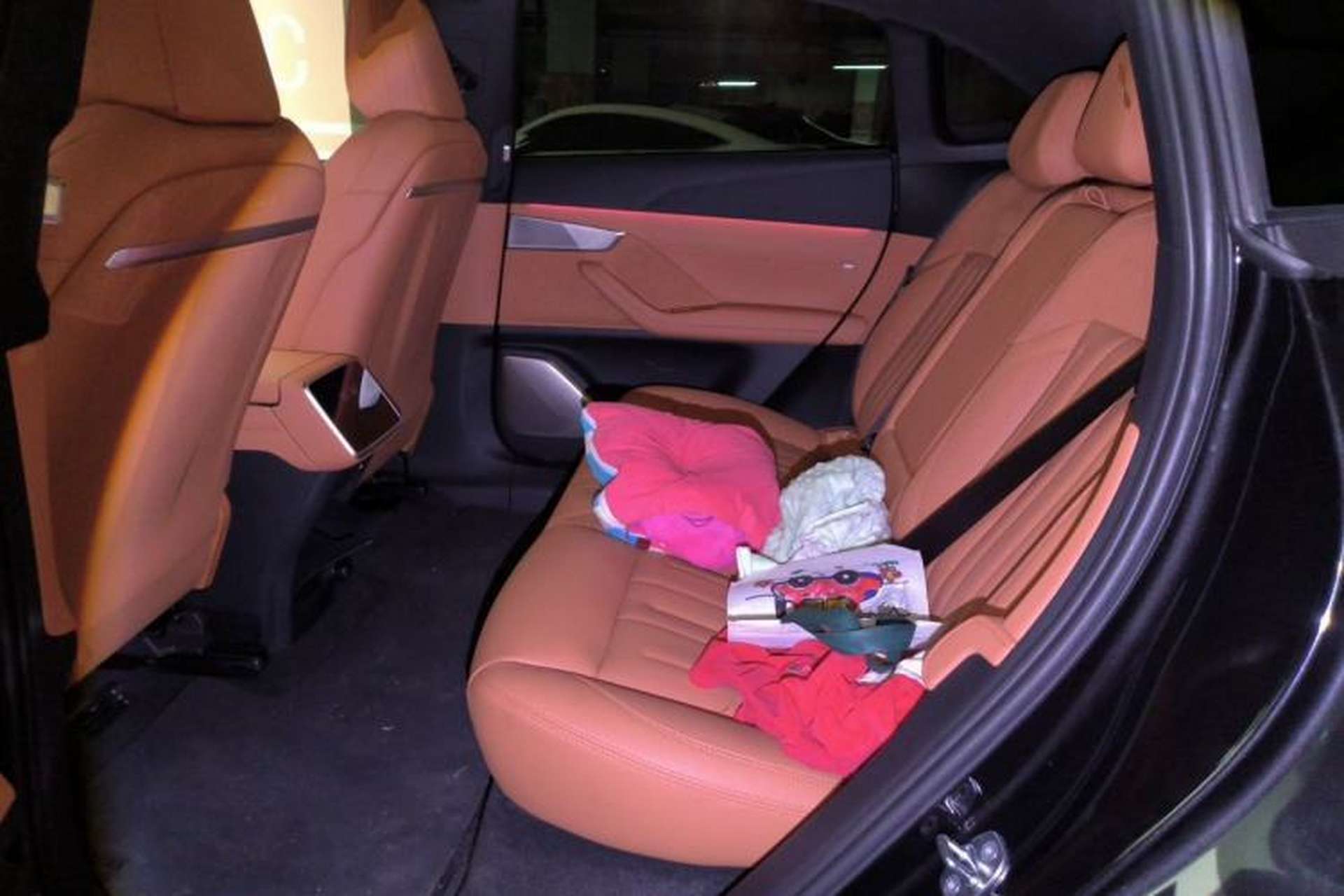 Used ONVO L60 2024 60 kWh Rear-Drive Version Left Rear Seat