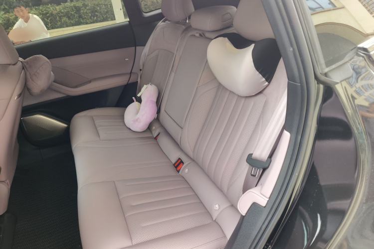 Used ONVO L60 2024 60 kWh All-Wheel Drive Left Rear Seat