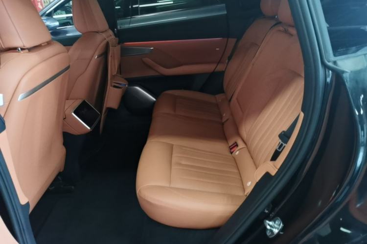 Used ONVO L60 2024 60 kWh Rear-Drive Version Left Rear Seat