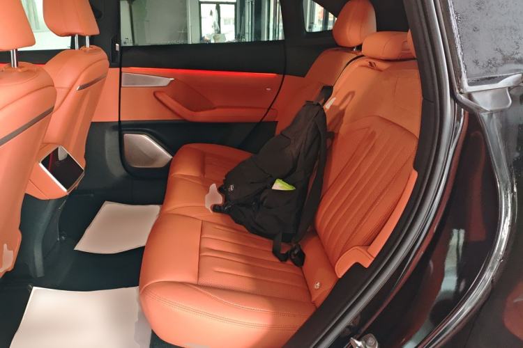 Used ONVO L60 2024 60 kWh Rear-Drive Version Left Rear Seat