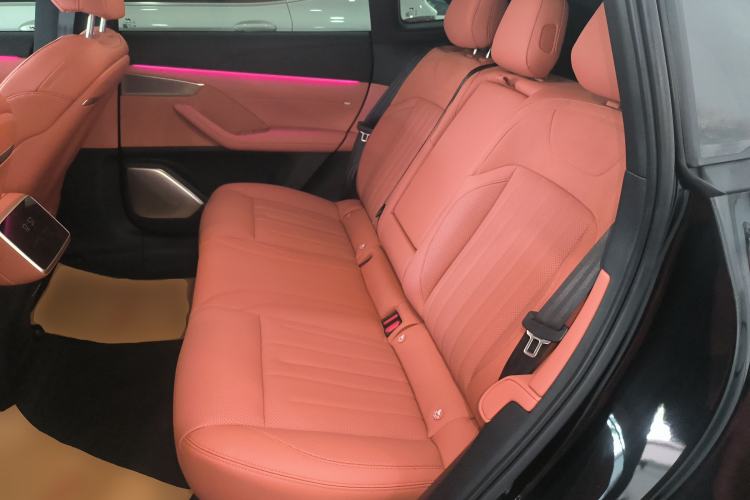 Used ONVO L60 2024 60 kWh Rear-Drive Version Left Rear Seat