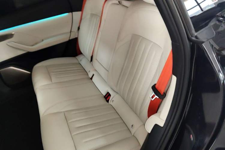 Used ONVO L60 2024 60 kWh Rear-Drive Version Left Rear Seat