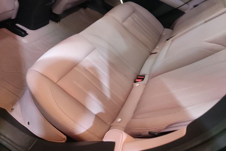 Used ONVO L60 2024 60 kWh Rear-Drive Version Left Rear Seat