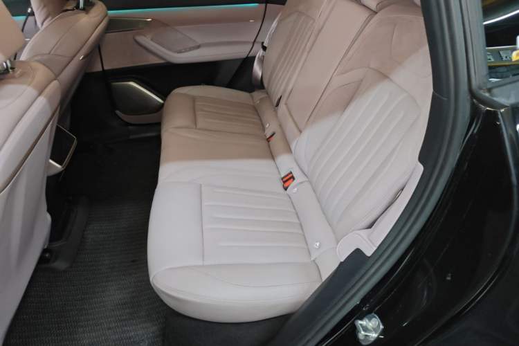 Used ONVO L60 2024 60 kWh Rear-Drive Version Left Rear Seat