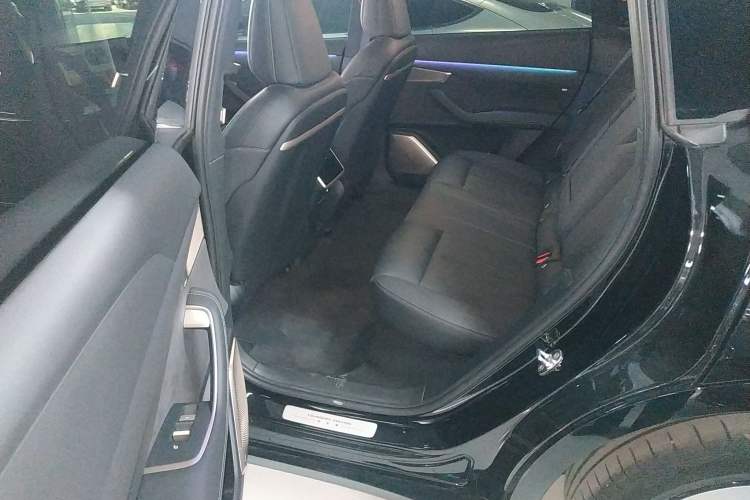 Used ONVO L60 2024 60 kWh Rear-Drive Version Left Rear Seat