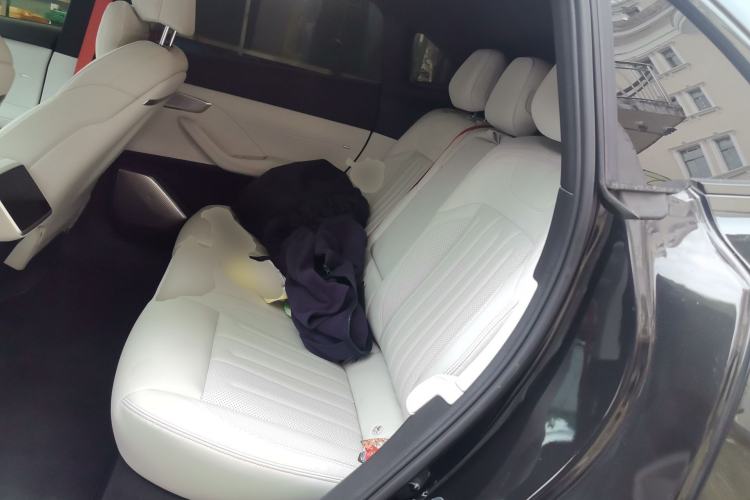 Used ONVO L60 2024 60 kWh Rear-Drive Version Left Rear Seat
