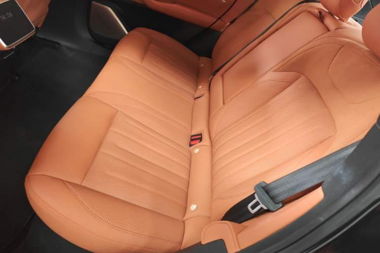 Used ONVO L60 2024 60 kWh Rear-Drive Version Left Rear Seat