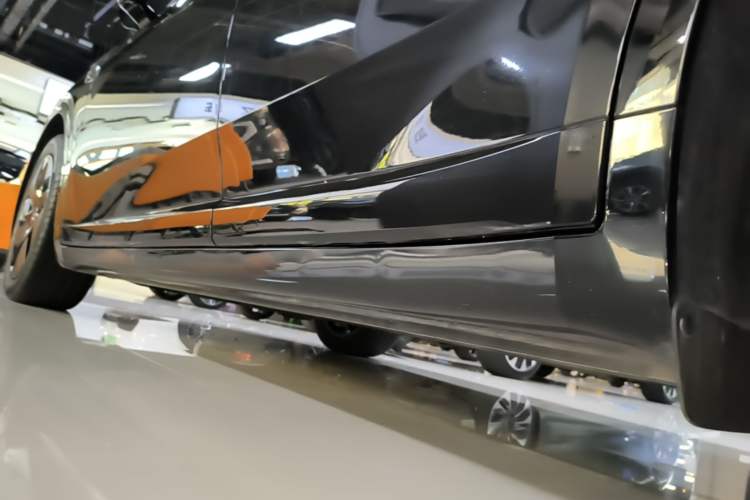 Used ONVO L60 2024 60 kWh Rear-Drive Version Left Side Sill