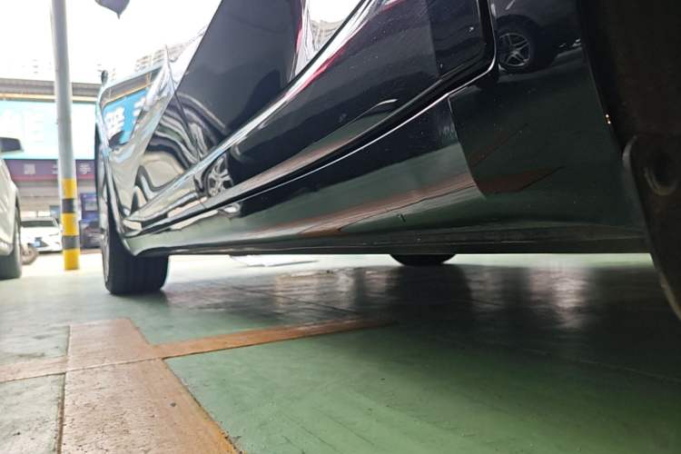 Used ONVO L60 2024 60 kWh Rear-Drive Version Left Side Sill