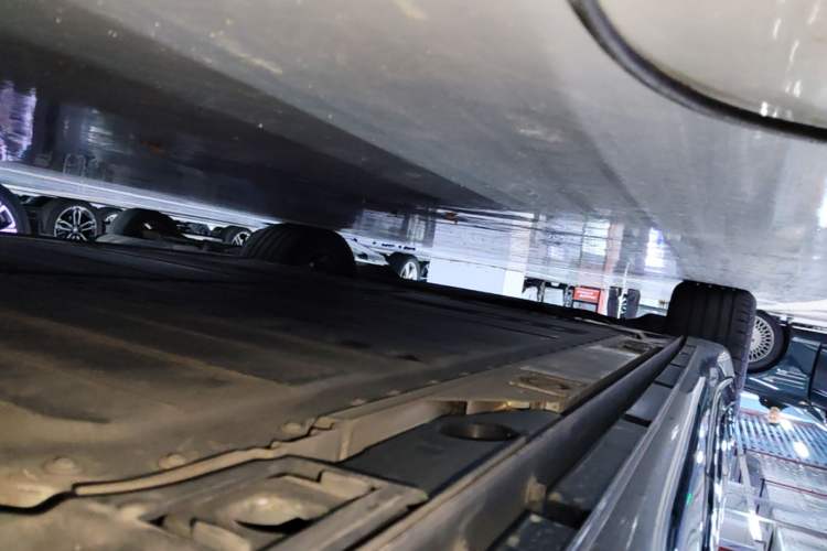 Used ONVO L60 2024 60 kWh Rear-Drive Version Left Side Sill