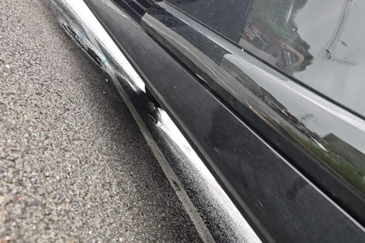 Used ONVO L60 2024 60 kWh Rear-Drive Version Left Side Sill