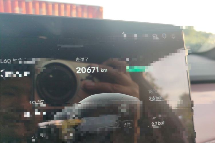 Used ONVO L60 2024 60 kWh Rear-Drive Version Odometer Close Up