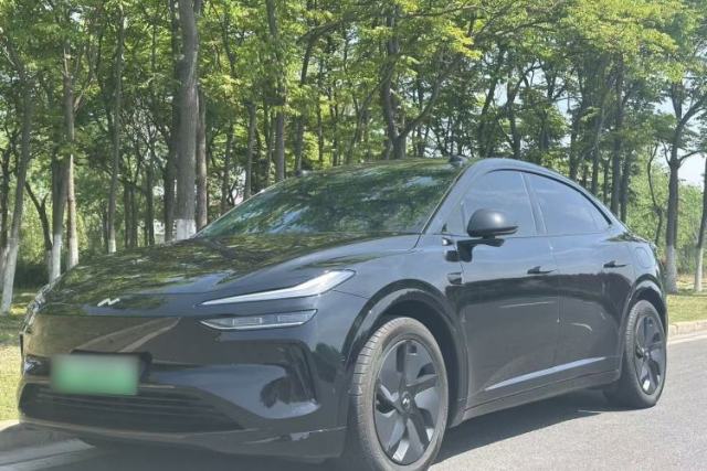 Used ONVO L60 2024 60 kWh Rear-Drive Version