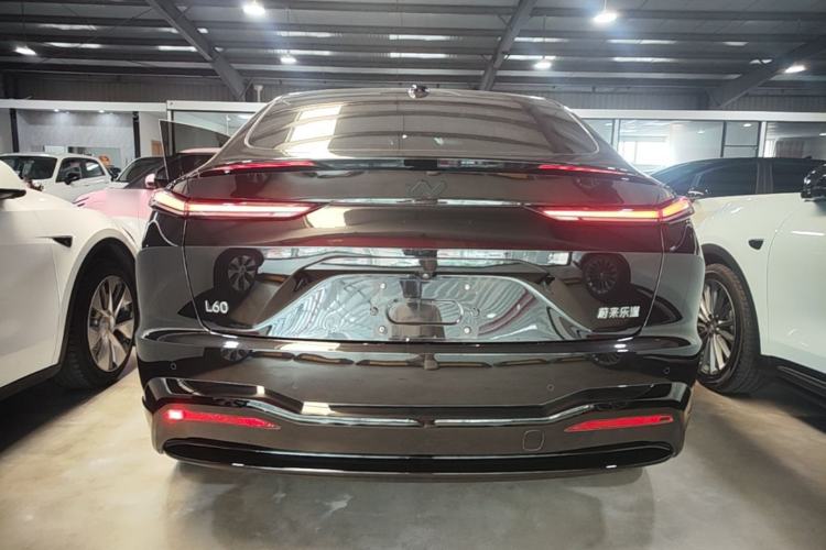 Used ONVO L60 2024 60 kWh Rear-Drive Version Rear