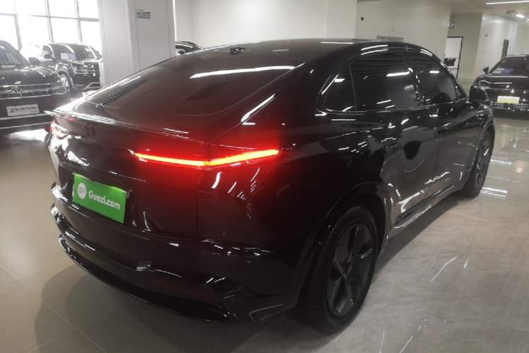 Used ONVO L60 2024 60 kWh Rear-Drive Version Rear Right 45 Deg