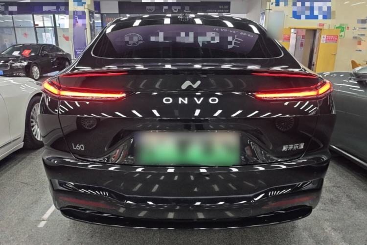Used ONVO L60 2024 60 kWh Rear-Drive Version Rear