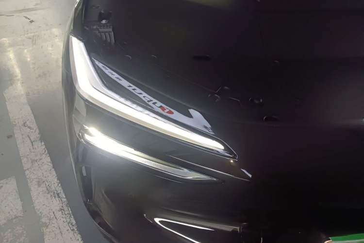 Used ONVO L60 2024 60 kWh Rear-Drive Version Right Front Headlight