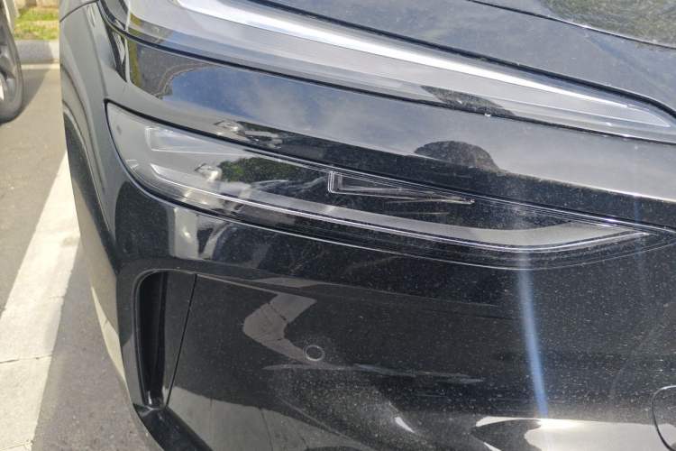Used ONVO L60 2024 60 kWh Rear-Drive Version Right Front Headlight