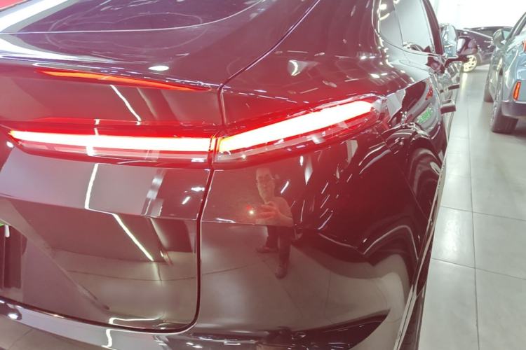 Used ONVO L60 2024 60 kWh Rear-Drive Version Right Rear Taillight