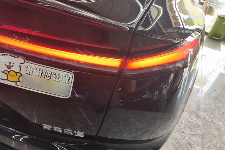 Used ONVO L60 2024 60 kWh All-Wheel Drive Right Rear Taillight