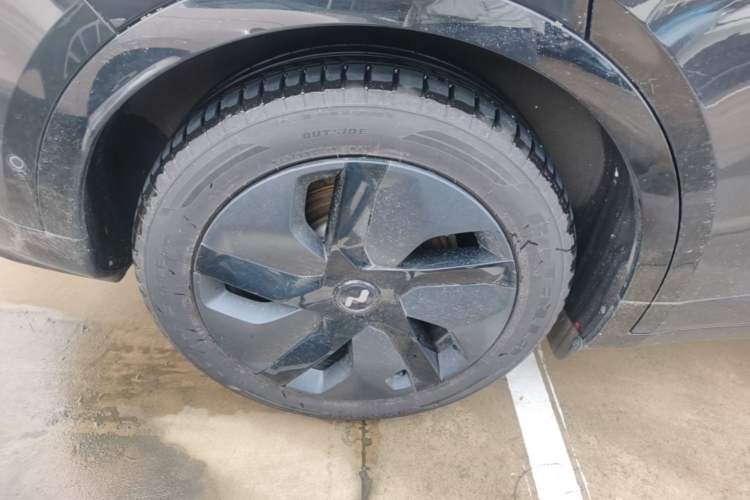 Used ONVO L60 2024 60 kWh Rear-Drive Version Right Rear Wheel Hub