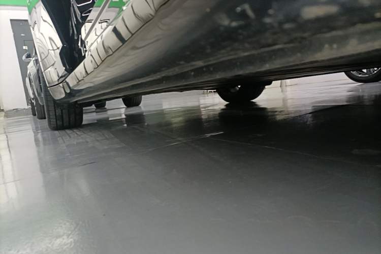 Used ONVO L60 2024 60 kWh Rear-Drive Version Right Side Sill