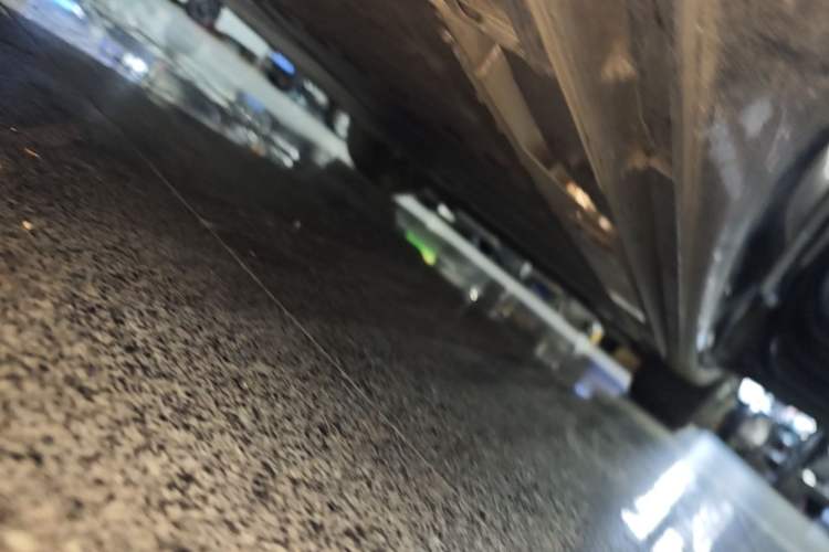 Used ONVO L60 2024 60 kWh Rear-Drive Version Right Side Sill