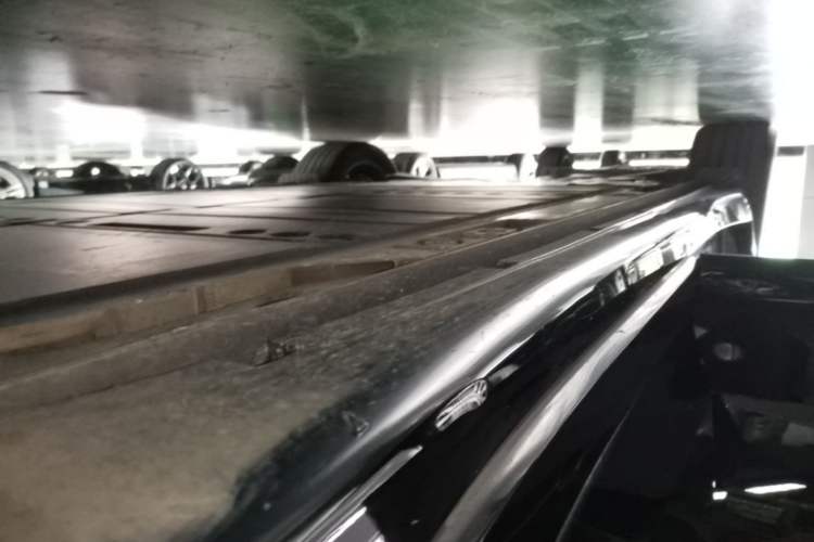 Used ONVO L60 2024 60 kWh Rear-Drive Version Right Side Sill