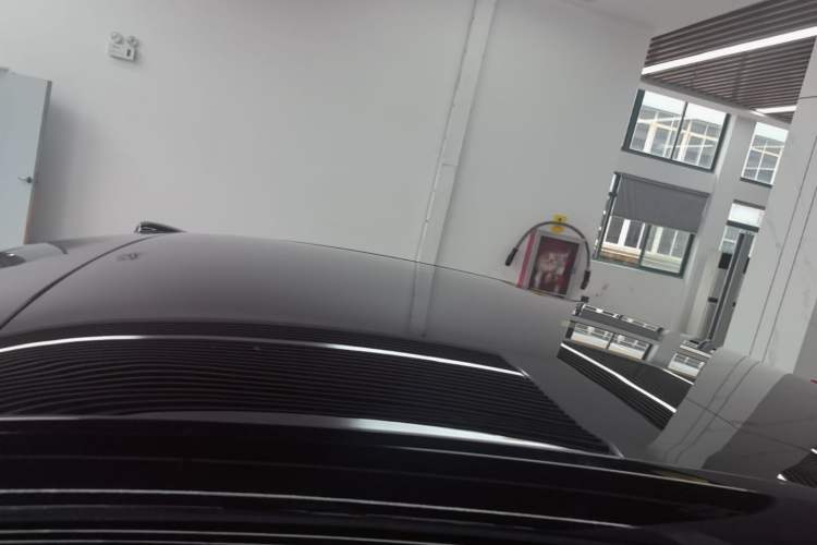 Used ONVO L60 2024 60 kWh All-Wheel Drive Roof