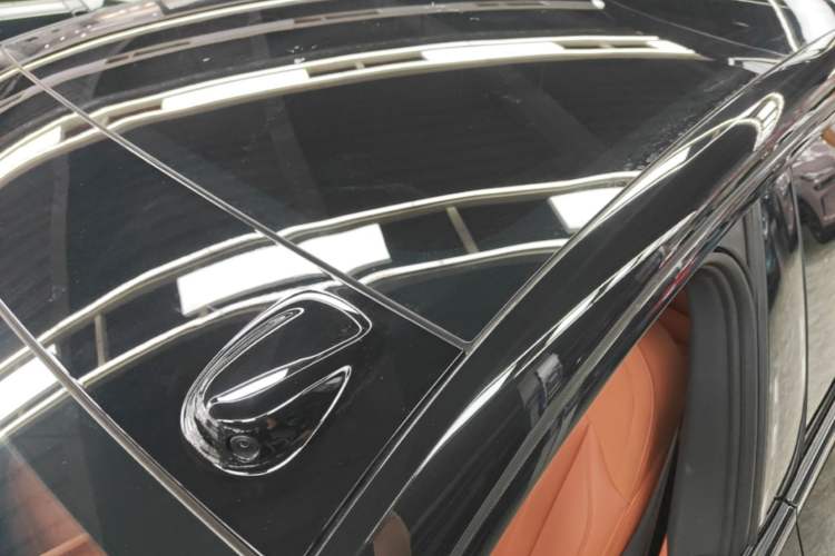 Used ONVO L60 2024 60 kWh Rear-Drive Version Roof