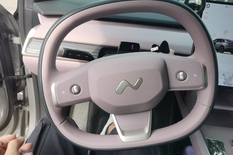Used ONVO L60 2024 60 kWh Rear-Drive Version Steering Wheel