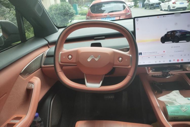 Used ONVO L60 2024 60 kWh Rear-Drive Version Steering Wheel