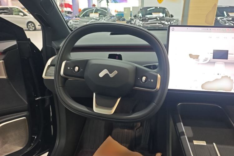 Used ONVO L60 2024 60 kWh Rear-Drive Version Steering Wheel