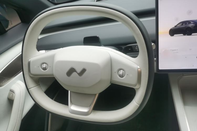 Used ONVO L60 2024 60 kWh Rear-Drive Version Steering Wheel