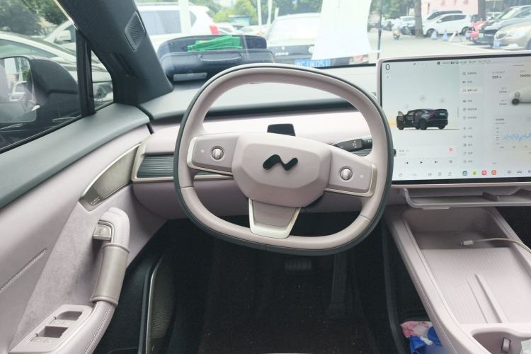 Used ONVO L60 2024 60 kWh Rear-Drive Version Steering Wheel