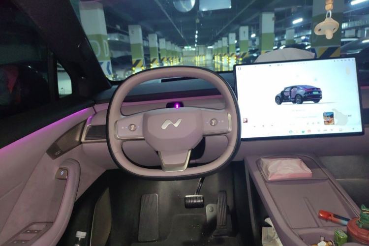 Used ONVO L60 2024 60 kWh Rear-Drive Version Steering Wheel