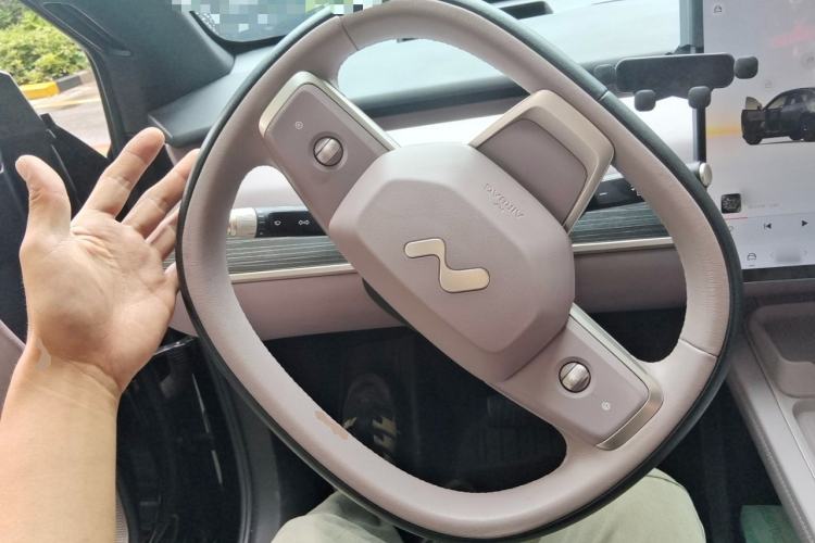 Used ONVO L60 2024 60 kWh Rear-Drive Version Steering Wheel