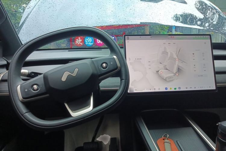 Used ONVO L60 2024 60 kWh Rear-Drive Version Steering Wheel