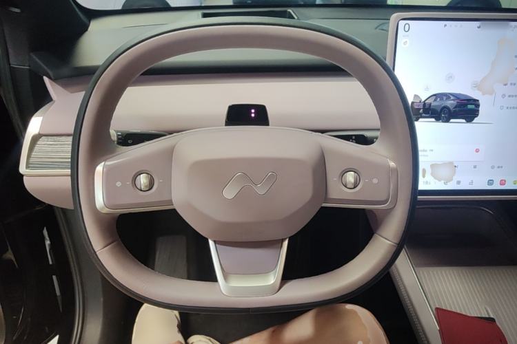 Used ONVO L60 2024 60 kWh Rear-Drive Version Steering Wheel