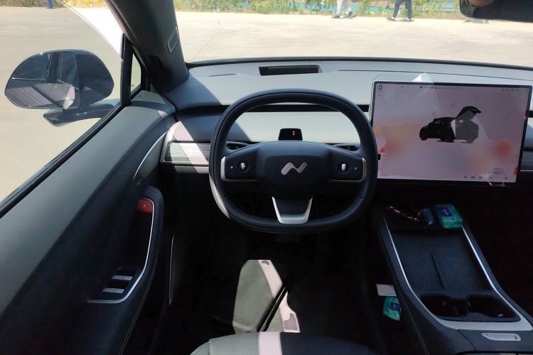 Used ONVO L60 2024 60 kWh Rear-Drive Version Steering Wheel