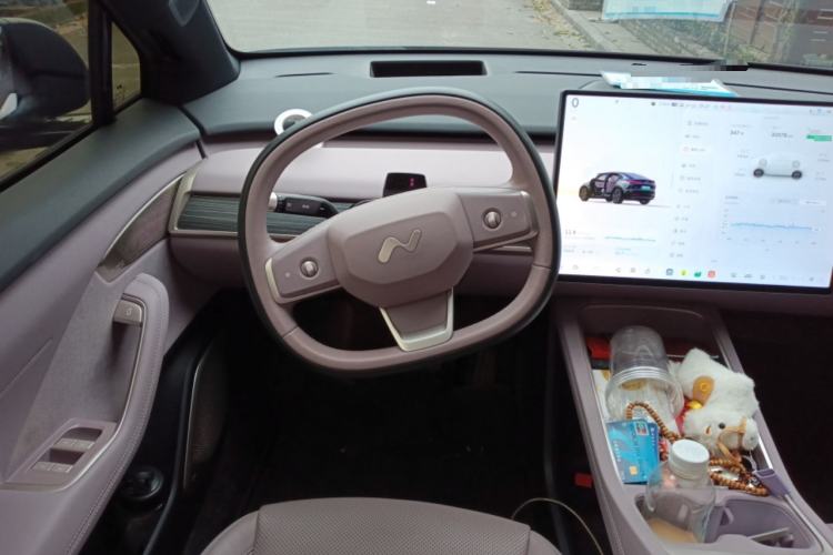 Used ONVO L60 2024 60 kWh Rear-Drive Version Steering Wheel