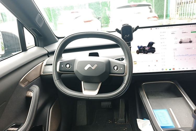 Used ONVO L60 2024 60 kWh Rear-Drive Version Steering Wheel