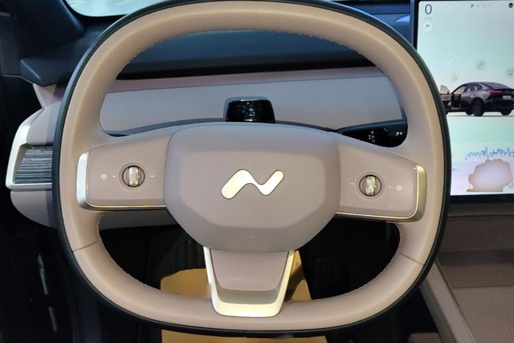 Used ONVO L60 2024 60 kWh Rear-Drive Version Steering Wheel