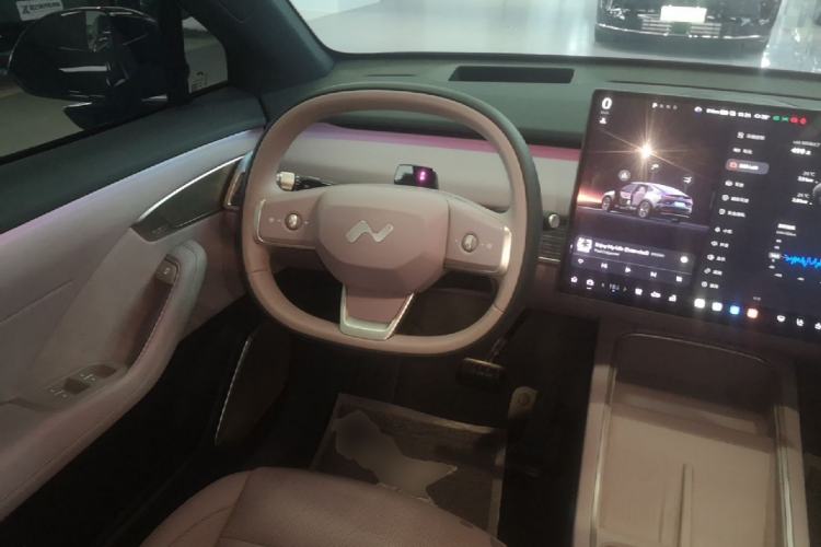 Used ONVO L60 2024 60 kWh Rear-Drive Version Steering Wheel