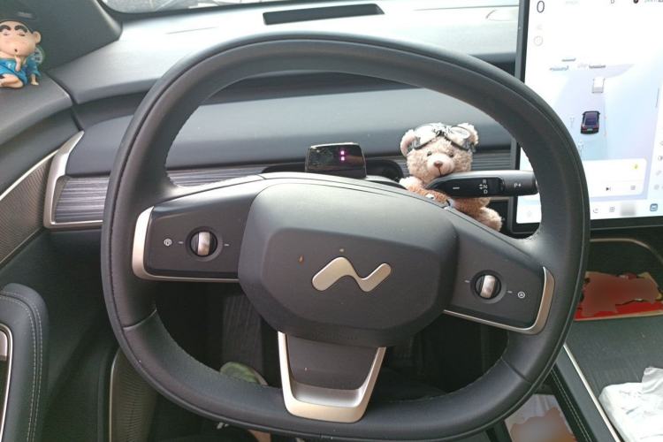 Used ONVO L60 2024 60 kWh Rear-Drive Version Steering Wheel